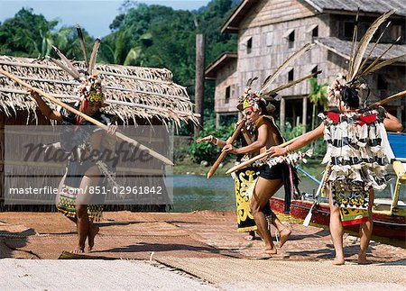 Traditional costumes and dance,Sawarak,Malaysia