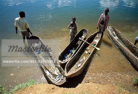 River Nile and fishing boats,Mubulamuli,Kamuli District,Uganda.