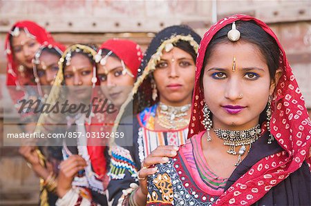girls dress up like king and queen, Jodhpur, Rajasthan, India, Asia Stock  Photo - Alamy