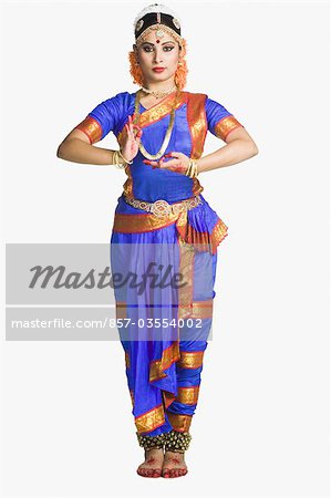 Narthaki Nataraj on LinkedIn: #captivateyouraudience #bharatanatyam  #storytelling #dance #artist