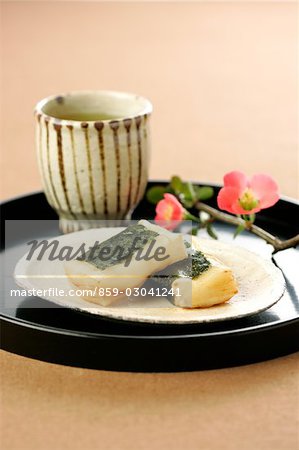 Japanese Tea With Rice Cakes