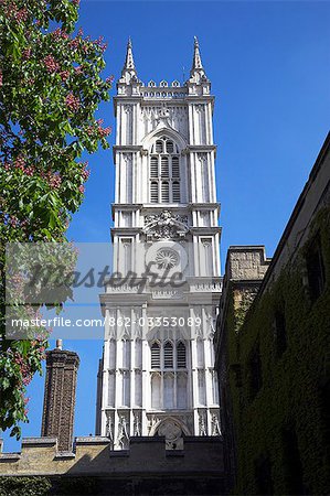 One of the western towers of Westminster Abbey,London. The first Abbey was built here by Edward the Confessor in 1045. The present building was completed in 1517,although has been added to over the years. The two towers seen here were added in 1745.