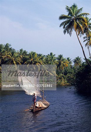 Boats afford some of the most pleasurable - and practical - means of getting around this extensive region of waterways,rivers and canal