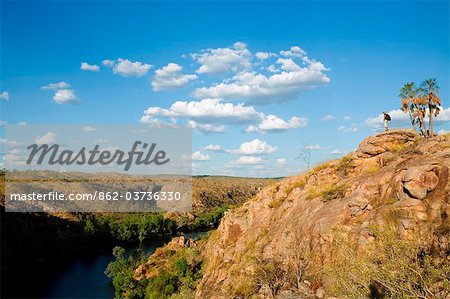 Australia, Northern Territory, Nitmiluk National Park.  A hiker looks over Katherine Gorge.