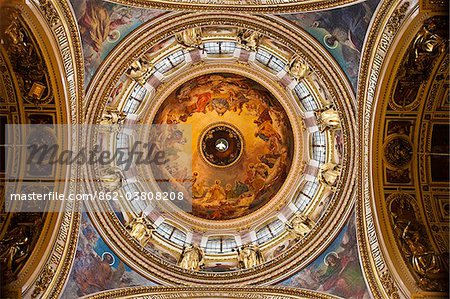 Russia, St Petersburg, St Isaac's Cathedral.   The Virgin in Majesty  (1847), the fresco that adorns the inside of the St Isaac's Cathedral s cupola, was created by Karl Bryullov and covers an area of 816 sq m (8,780 sq ft).