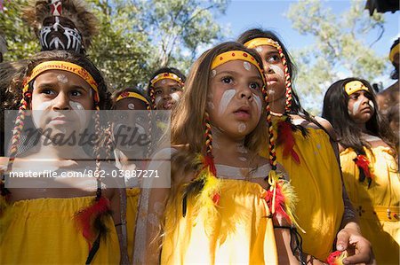 aboriginal girl dancer