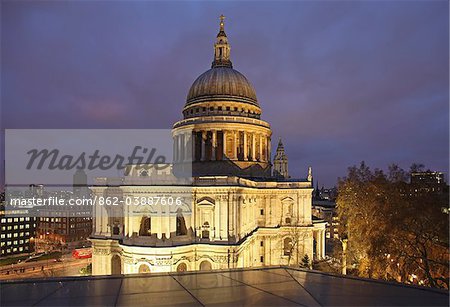 St. Pauls Cathedral, London, seen from the new shopping centre, One New Change from French architect Jean Nouvel.