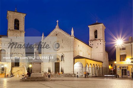 Italy, Umbria, Perugia district, Monti Sibillini National Park, Norcia, Piazza San Benedetto