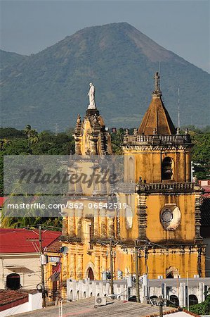 Iglesia de la Recoeccion, Leon, Nicaragua, Central America