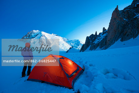 Europe, France, Haute Savoie, Rhone Alps, Chamonix Valley, camping beneath Mont Blanc (4810m); (MR) Europe, France, Haute Savoie, Rhone Alps, Chamonix Valley, camping beneath Mont Blanc (4810m); (MR)