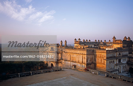Asia, India, Madhya Pradesh, Orchha.  The Raj Mahal and Assembly Hall.