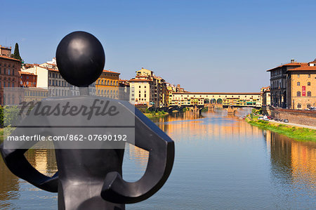 Italy, Tuscany, Firenze district. Florence, Firenze. Ponte Vecchio, Arno river.