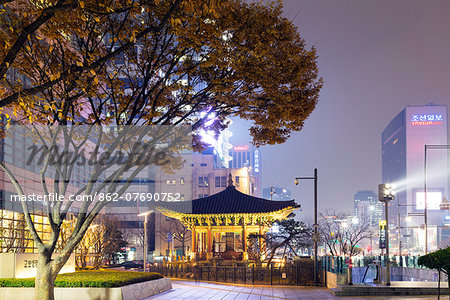 Asia, Republic of Korea, South Korea, Seoul, downtown pagoda