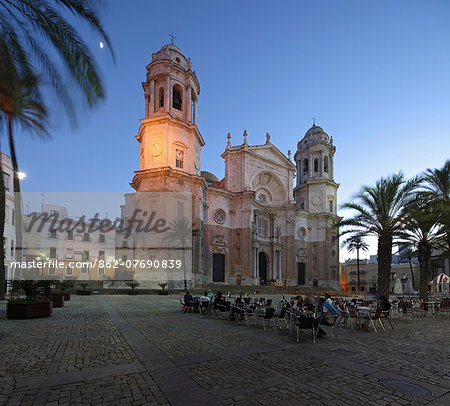 Cadiz Cathedral  is a Roman Catholic church in Cadiz, southern Spain. It was built between 1722 and 1838, Spain