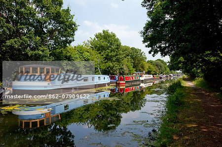 Europe, United Kingdom, England, London, Grand Union Canal, residential barges moored on the canal in West London