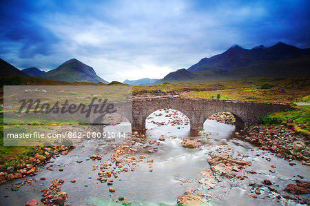 UK, Scotland, Inner Hebrides, Isle of Skye. Sligachan Bridge and Mountains in the background.