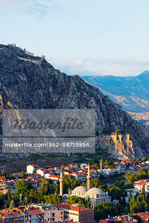Turkey, Central Anatolia, Amasya, Sultan Beyazit II Camii mosque and Tombs of the Pontic Kings