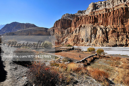 Mustang landscape. Chhuksang. Nepal.