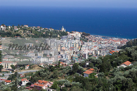 Italy, Liguria, Italian Riviera, large view of the city of San Remo, Mediterranean Sea in the background