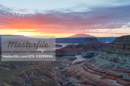 Sunrise at Alstrom Point, Lake Powell, Glen Canyon National Recreation Area, Page, between Arizona and Utah, USA Sunrise at Alstrom Point, Lake Powell, Glen Canyon National Recreation Area, Page, between Arizona and Utah, USA