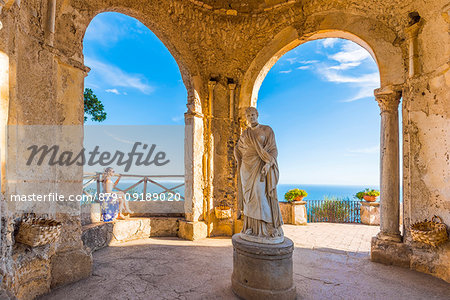 Villa Cimbrone, Ravello, Amalfi coast, Salerno, Campania, Italy. Girl sitting in the temple of Ceres Goddess