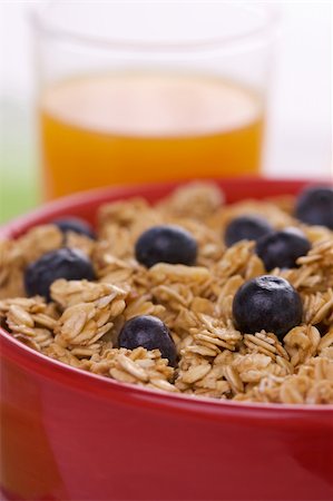 simsearch:400-04416748,k - Bowl of Granola and Blueberries and Juice Stock Photo - Budget Royalty-Free & Subscription, Code: 400-04005186