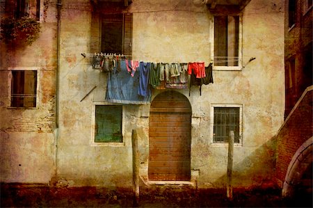 simsearch:400-05071947,k - Artistic work of my own in retro style - Postcard from Italy. - Urban decay - Venice. Foto de stock - Super Valor sin royalties y Suscripción, Código: 400-04005958