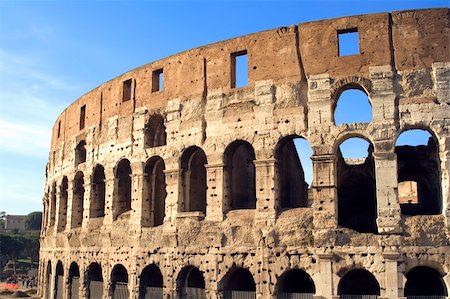 simsearch:400-04459761,k - The Colosseum in Rome, Italy. Photographie de stock - Aubaine LD & Abonnement, Code: 400-04007617