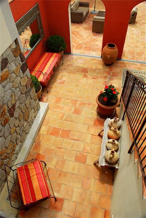 simsearch:400-04064749,k - Courtyard of mediterranean villa in French Riviera Stock Photo - Budget Royalty-Free & Subscription, Code: 400-04008370