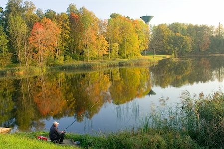 simsearch:400-04984094,k - Beautiful autumn landscape from Baltic states - Latvia Foto de stock - Super Valor sin royalties y Suscripción, Código: 400-04009873