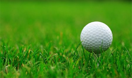 simsearch:400-03975619,k - Golf ball with copy space Stock Photo - Budget Royalty-Free & Subscription, Code: 400-04014944