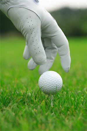 simsearch:400-05370464,k - Detail of golf ball and gloves Stock Photo - Budget Royalty-Free & Subscription, Code: 400-04014945