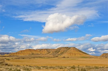 simsearch:400-04442144,k - Hill under the cloudy sky in spring season Fotografie stock - Microstock e Abbonamento, Codice: 400-04015850