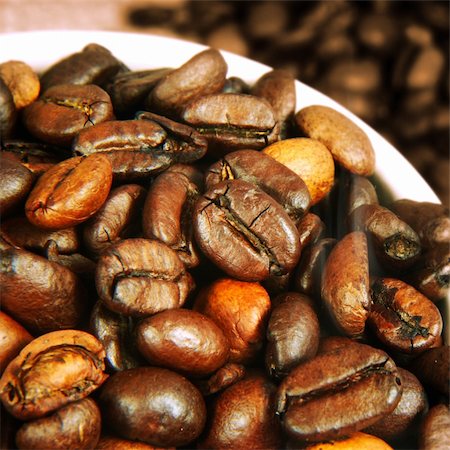 simsearch:400-04313939,k - Fresh Roasted Coffee Beans Stock Photo - Budget Royalty-Free & Subscription, Code: 400-04016027