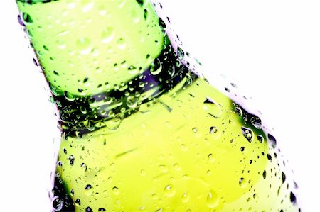 simsearch:400-03999848,k - beer bottle - abstract green bottle with water droplets. limited depth of field. Stock Photo - Budget Royalty-Free & Subscription, Code: 400-04016103