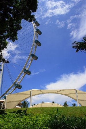 simsearch:400-04968322,k - The Singapore Flyer, the biggest Giant wheel in thw world. Stock Photo - Budget Royalty-Free & Subscription, Code: 400-04018187