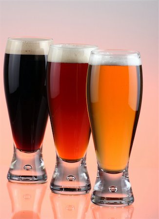 simsearch:400-07827818,k - Selection of beer, red,blond or brown Stock Photo - Budget Royalty-Free & Subscription, Code: 400-04019297