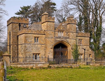 simsearch:400-05033947,k - Sudeley castle at Winchcombe The Cotswolds Gloucestershire The Midlands England Photographie de stock - Aubaine LD & Abonnement, Code: 400-04010351