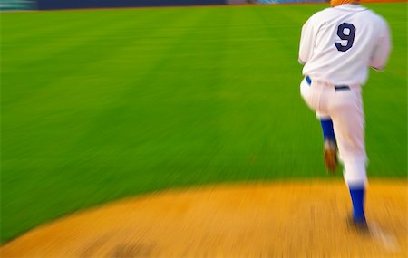 simsearch:400-04766413,k - Baseball player Foto de stock - Royalty-Free Super Valor e Assinatura, Número: 400-04011205