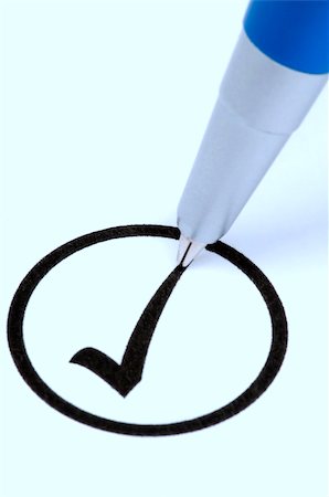 simsearch:400-04734559,k - Pencil making a check sign in a circled box. Isolated on white. Fotografie stock - Microstock e Abbonamento, Codice: 400-04013701