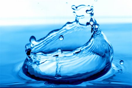 simsearch:400-04988892,k - blue water splash macro close up Stock Photo - Budget Royalty-Free & Subscription, Code: 400-04024486