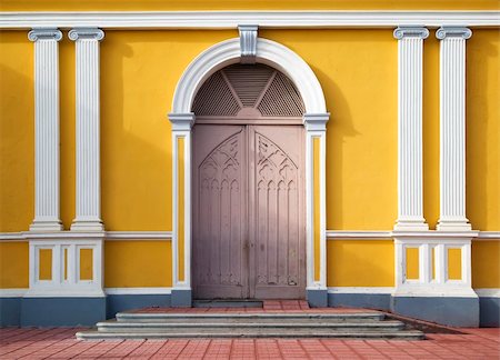 Architectural detail of cathedral in Granada Nicaragua Stock Photo - Budget Royalty-Free & Subscription, Code: 400-04027225