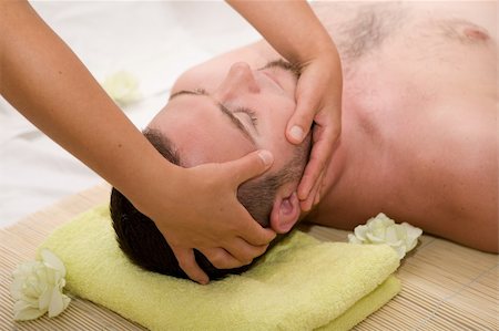 man relaxing in spa salon Foto de stock - Super Valor sin royalties y Suscripción, Código: 400-04027618