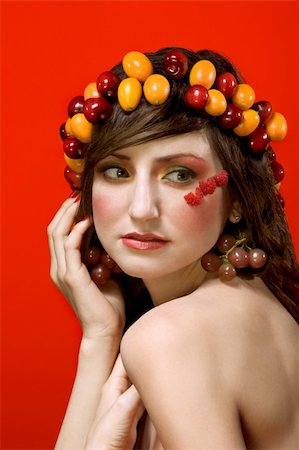 diadème - Portrait of young beautiful woman decorated by fruits and berries - diadem of sweet cherries and Miniature Orange (Calamondin, Kalamansi), earrings from grapes and application from red raspberries Stock Photo - Budget Royalty-Free & Subscription, Code: 400-04028017