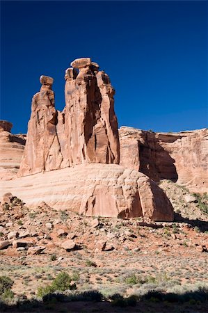simsearch:845-03463700,k - The Three Gossips in Arches National Park in Utah, USA Stock Photo - Budget Royalty-Free & Subscription, Code: 400-04021455