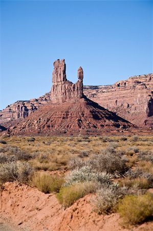 simsearch:400-05064360,k - Castle Butte - Valley of the gods in Utah, USA Stock Photo - Budget Royalty-Free & Subscription, Code: 400-04021458