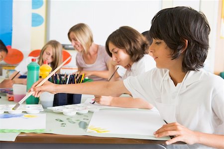 simsearch:400-04036581,k - Schoolchildren and their teacher in an art class Stock Photo - Budget Royalty-Free & Subscription, Code: 400-04036540