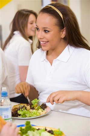 simsearch:400-04036581,k - High school students eating in the school cafeteria Stock Photo - Budget Royalty-Free & Subscription, Code: 400-04038497