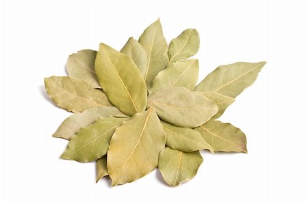 dimol (artist) - Pile of bay leaves isolated on white Stock Photo - Budget Royalty-Free & Subscription, Code: 400-04030368