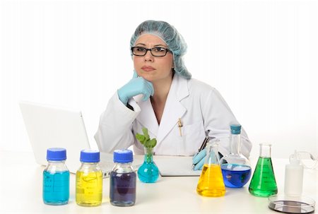 Scientist conducting botanical or medical research in a laboratory Foto de stock - Super Valor sin royalties y Suscripción, Código: 400-04049494